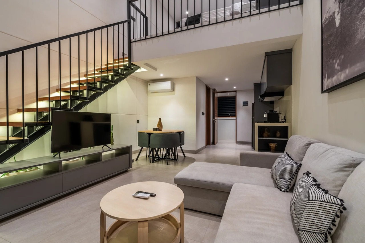 The R Apartment Plunge Pool, Pererenan