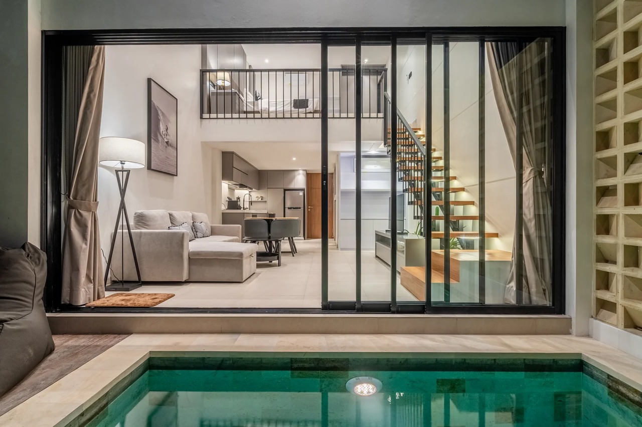 The R Apartment Plunge Pool, Pererenan