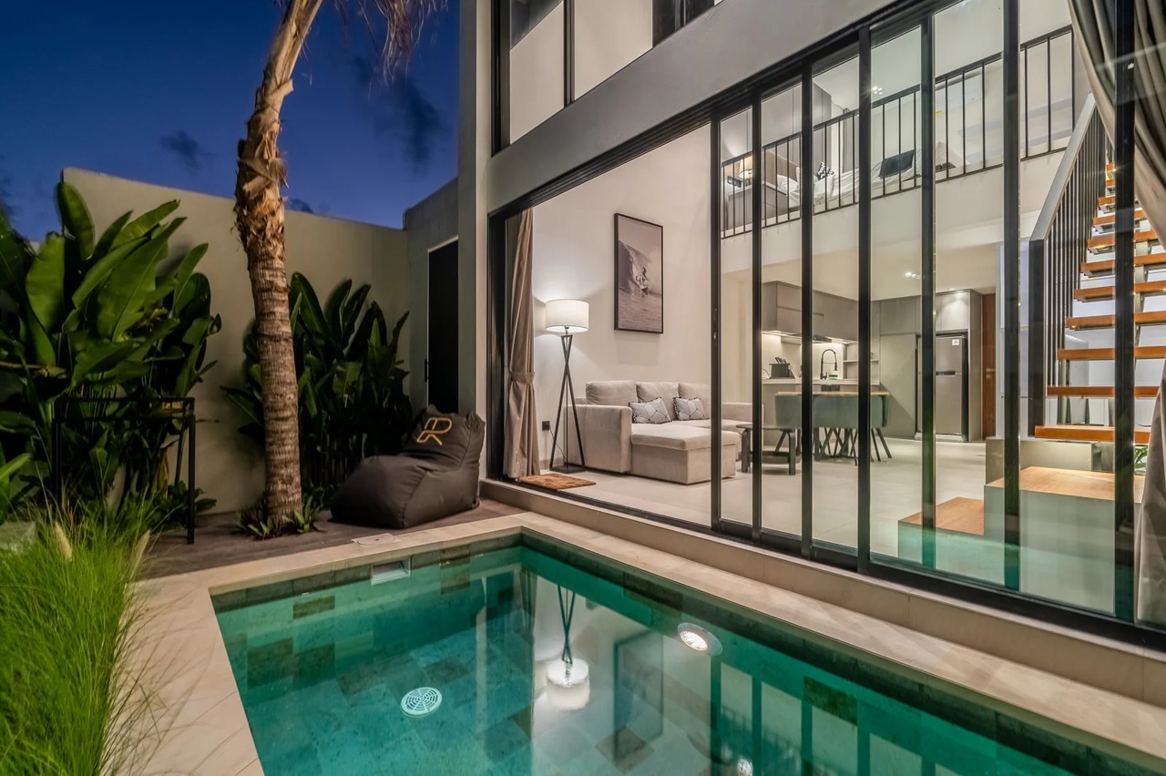 The R Apartment Plunge Pool, Pererenan