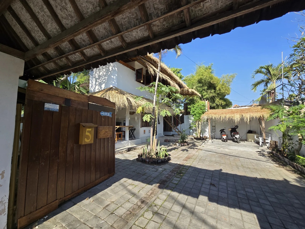 Premium 30m² Room in Central Canggu
