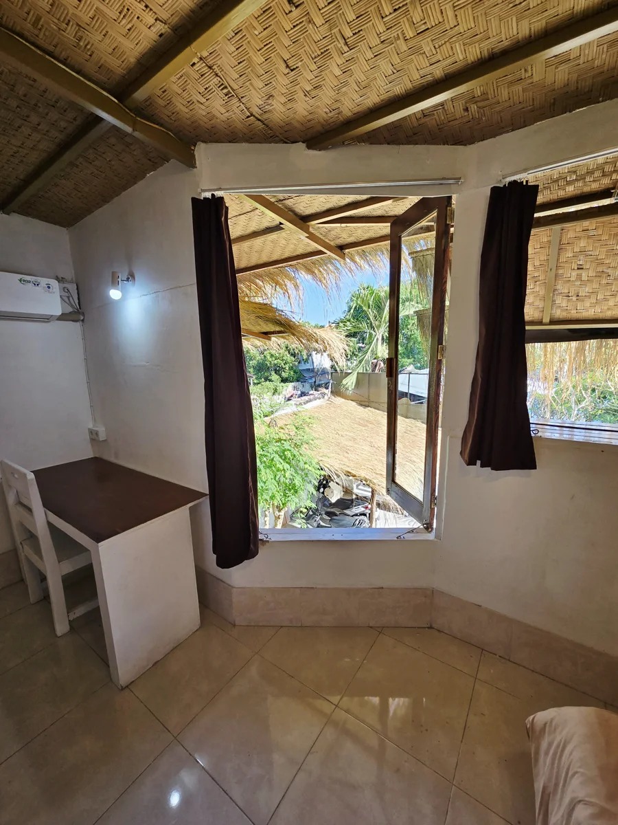 Spacious 30m² Concrete Loft in Central Canggu
