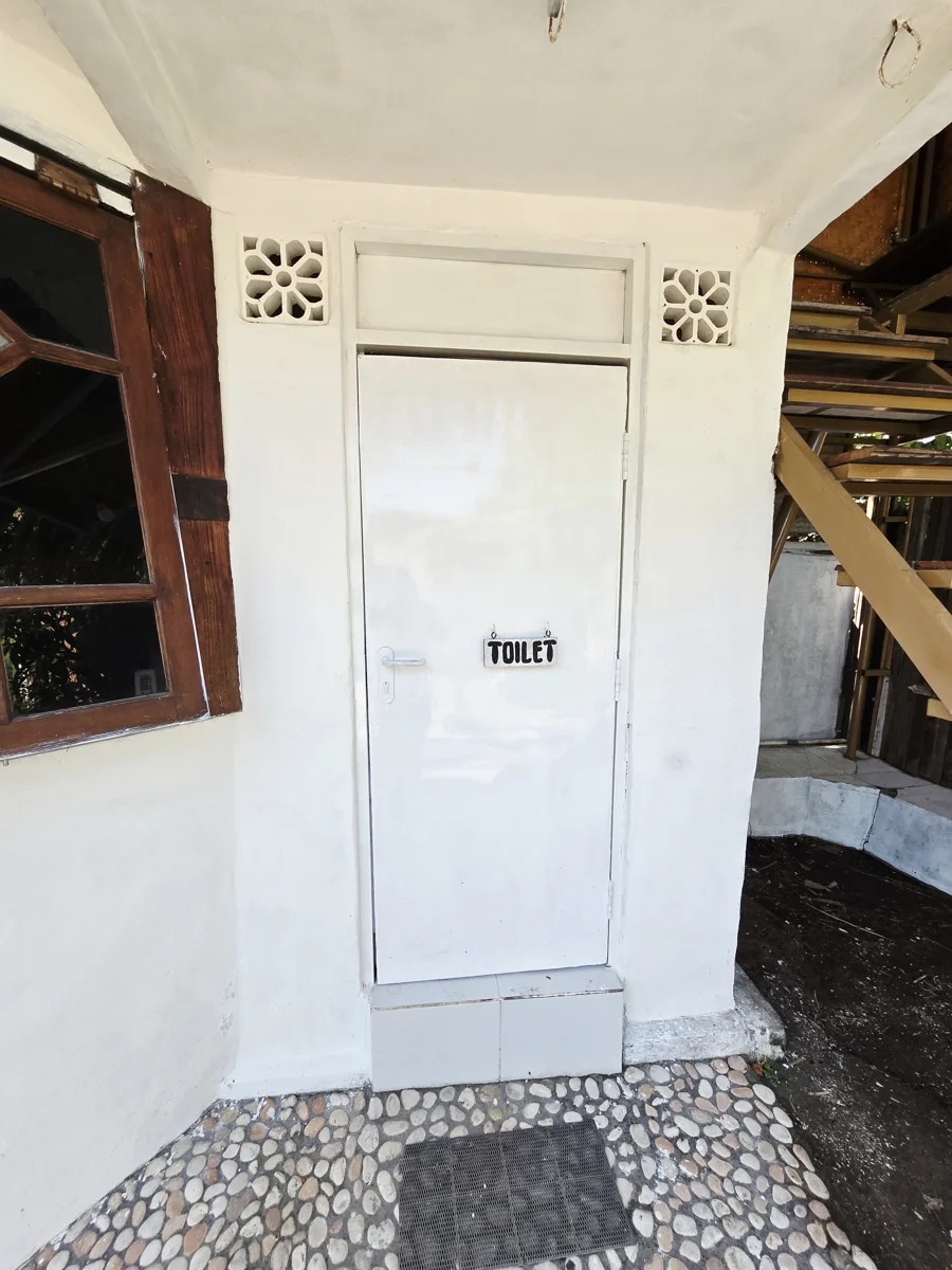 Spacious 30m² Concrete Loft in Central Canggu