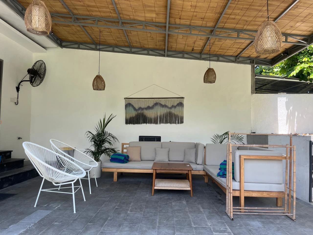 Elegant 3-Bedroom Villa for Annual Rent