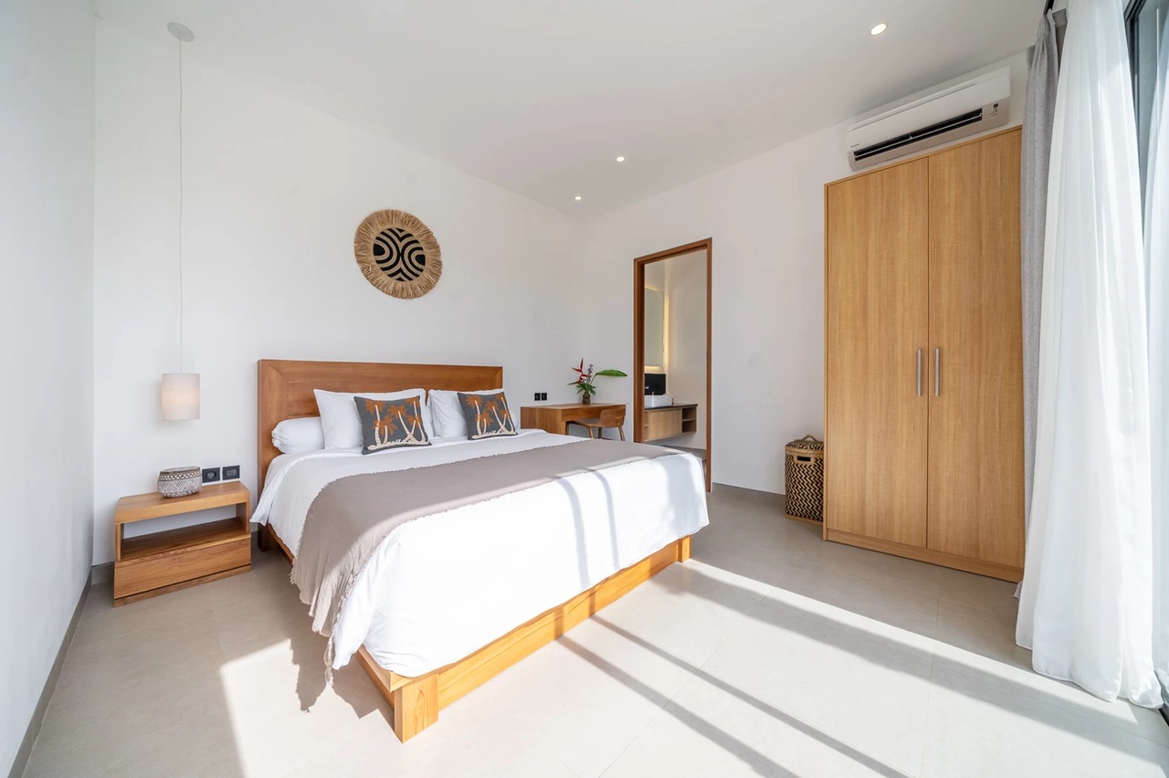 NEW 2BR ONE PALM VILLA W/ 100SQM ROOFTOP