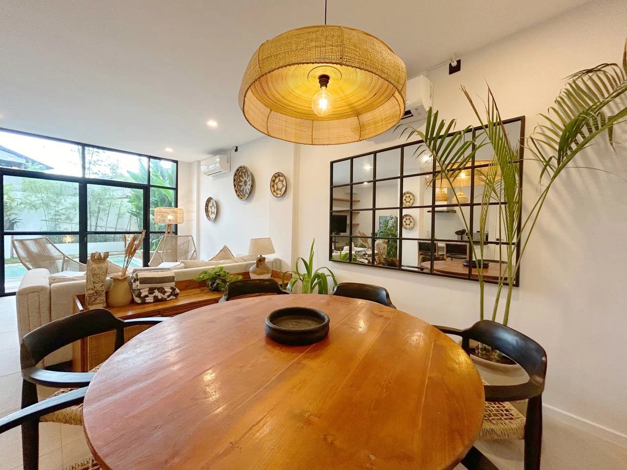 Modern 2 Bedrooms Villa in Berawa Canggu