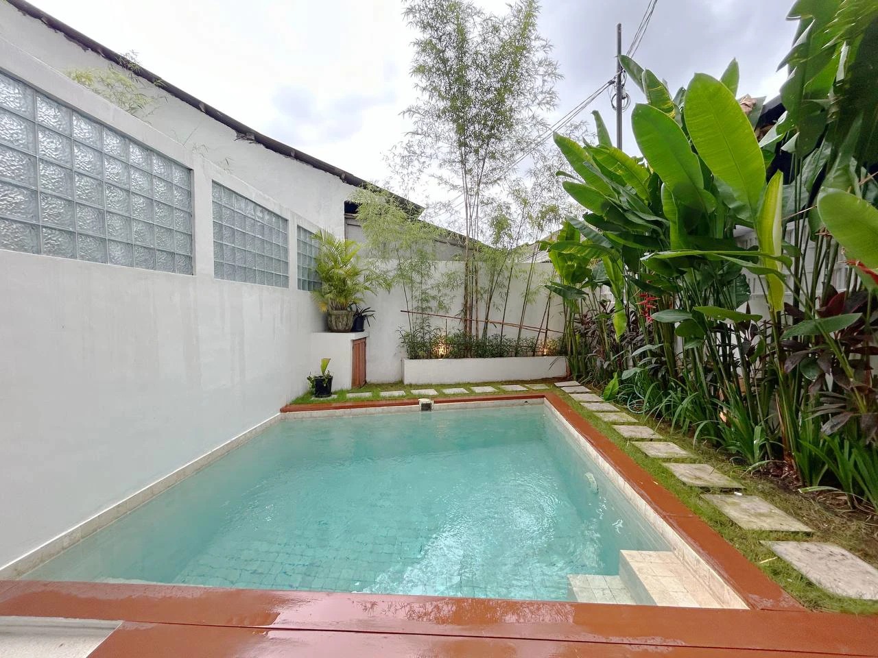 Modern 2 Bedrooms Villa in Berawa Canggu