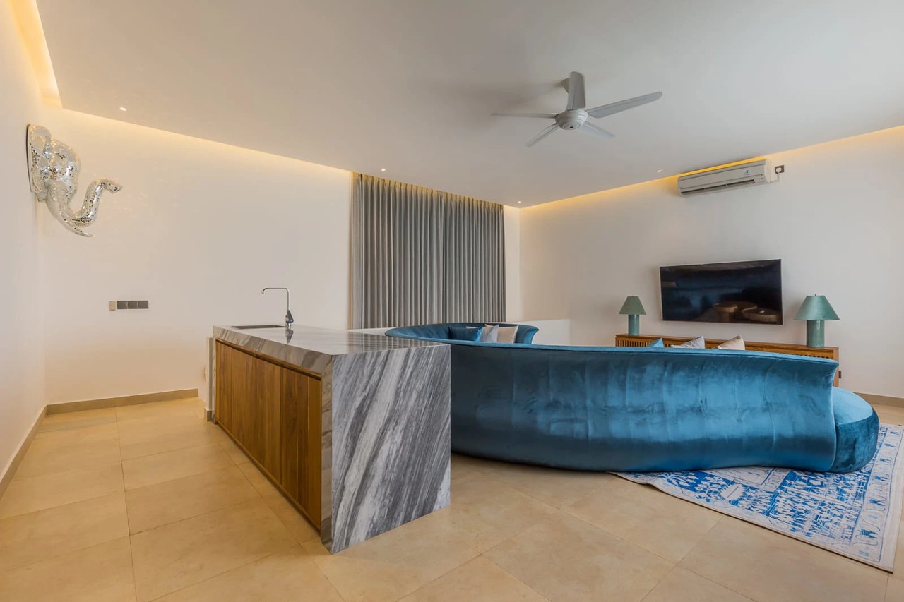 3 BEDROOM VILLA IN BUMBAK, for rent 