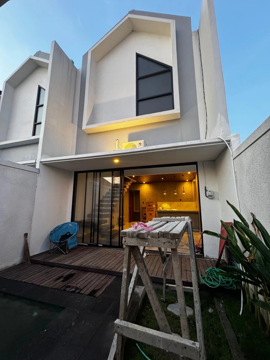 Cozy 1BR Loft House with Mezzanine (1PD3