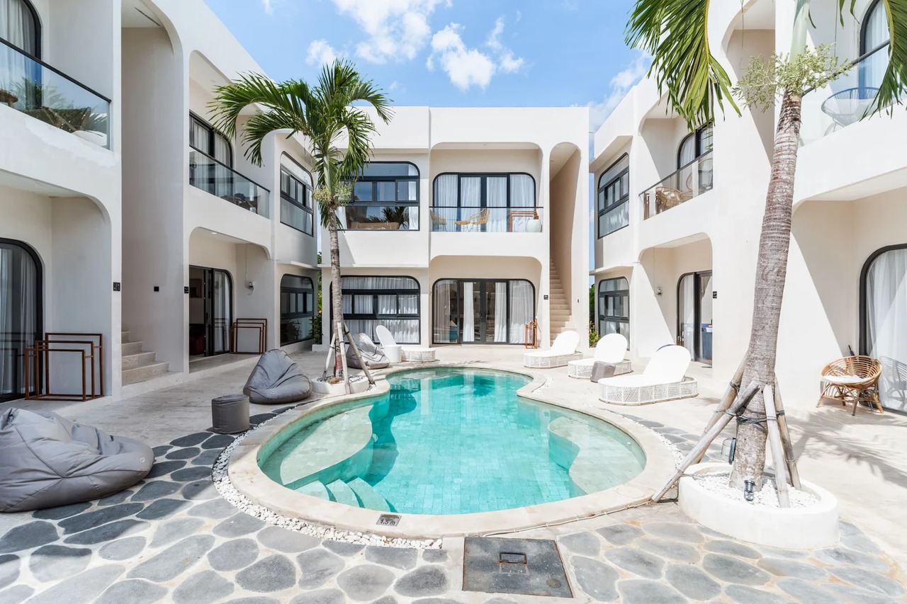 Oceanview 1BR Mediterranean Apartment