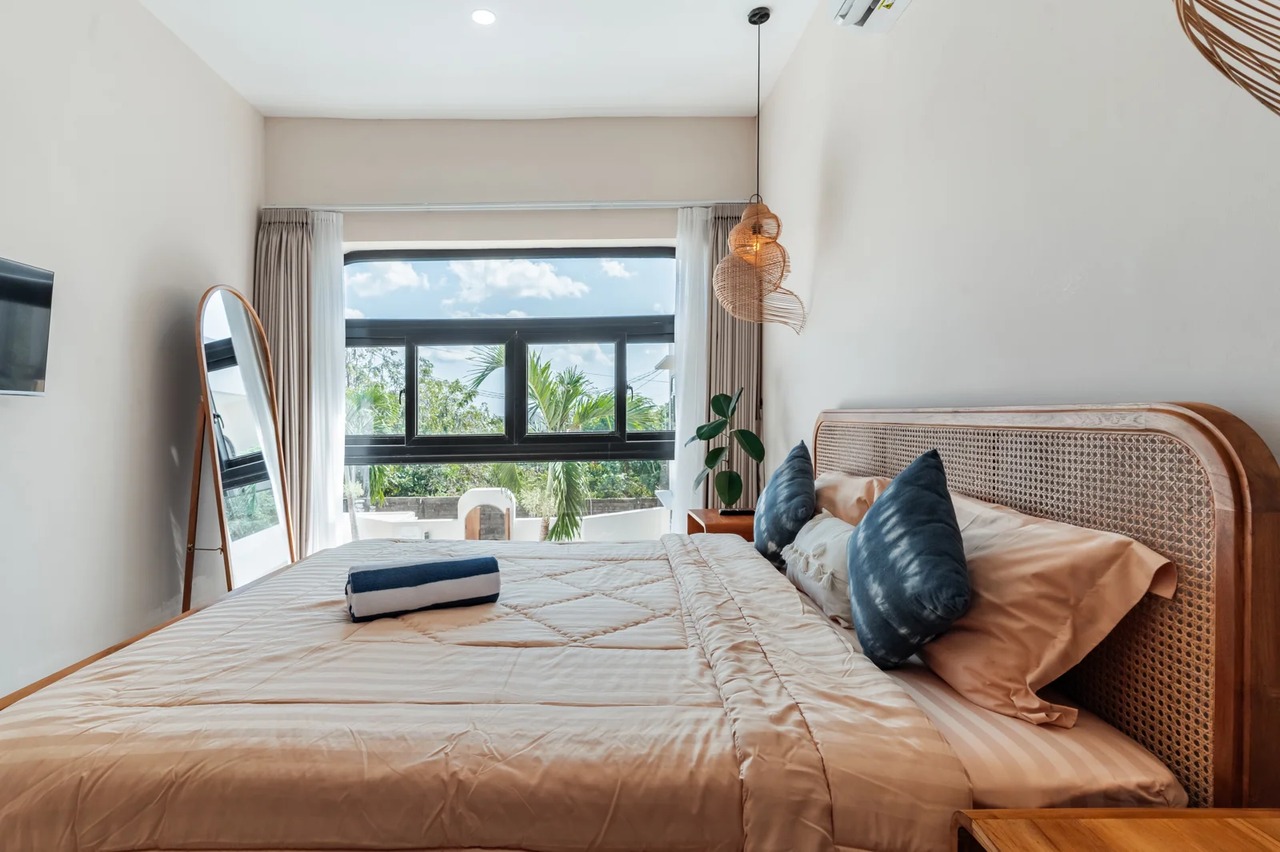 Oceanview 1BR Mediterranean Apartment
