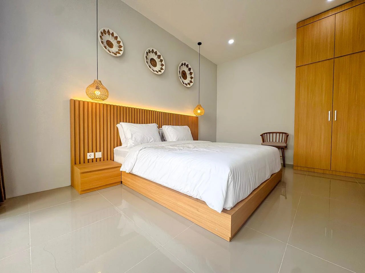 DO 84 - VILLA FOR SALE IN TUMBAK BAYUH