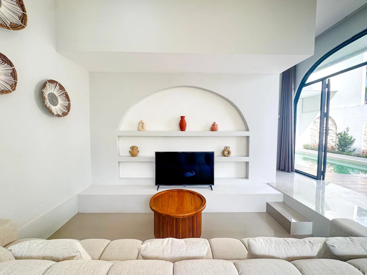 DO 84 - VILLA FOR SALE IN TUMBAK BAYUH