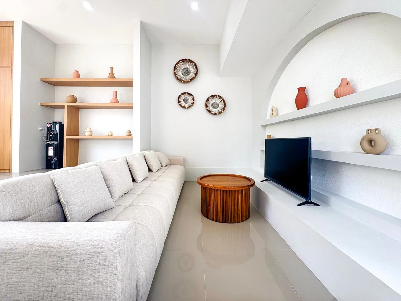 DO 84 - VILLA FOR SALE IN TUMBAK BAYUH