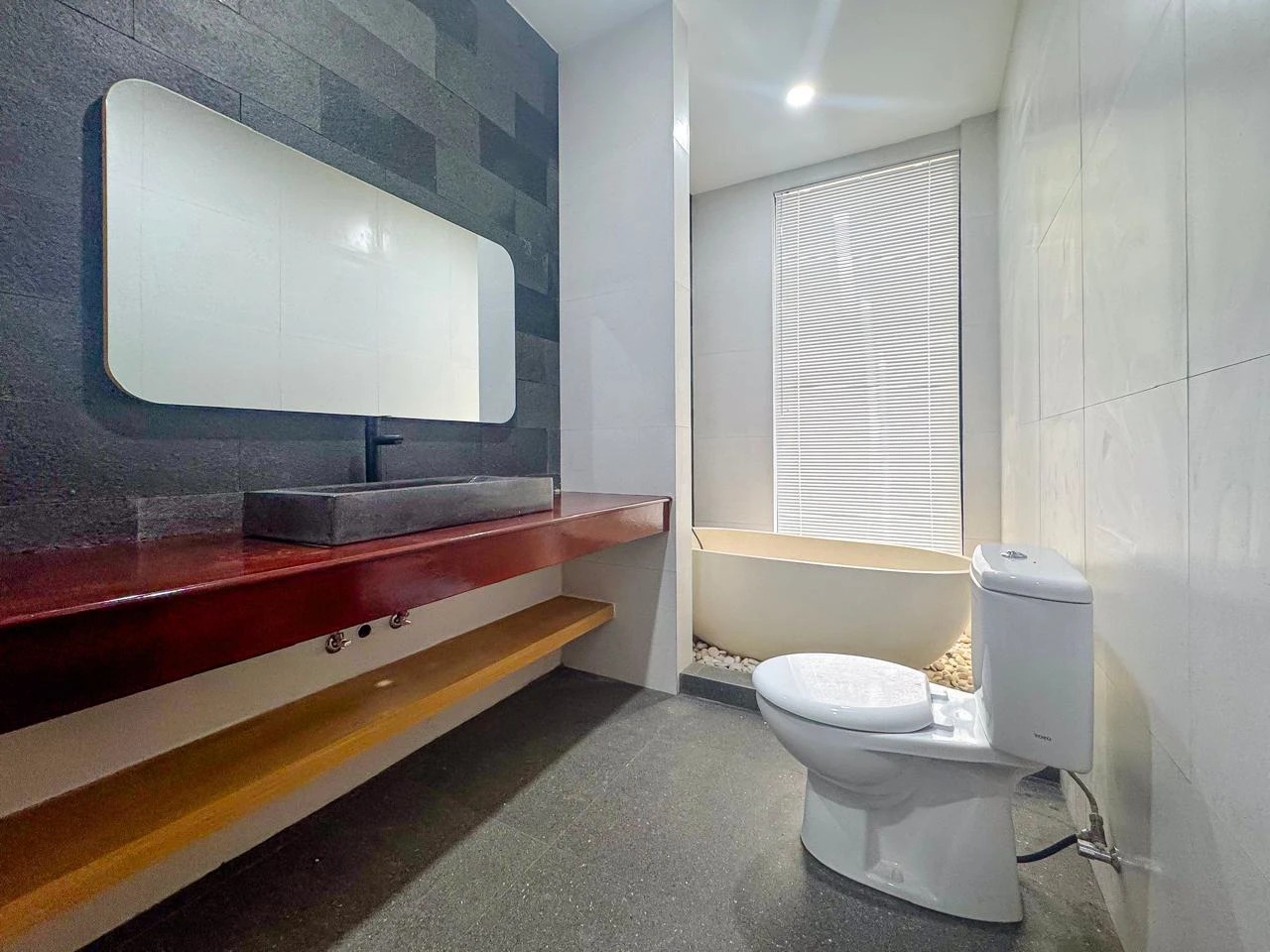 DO 84 - VILLA FOR SALE IN TUMBAK BAYUH