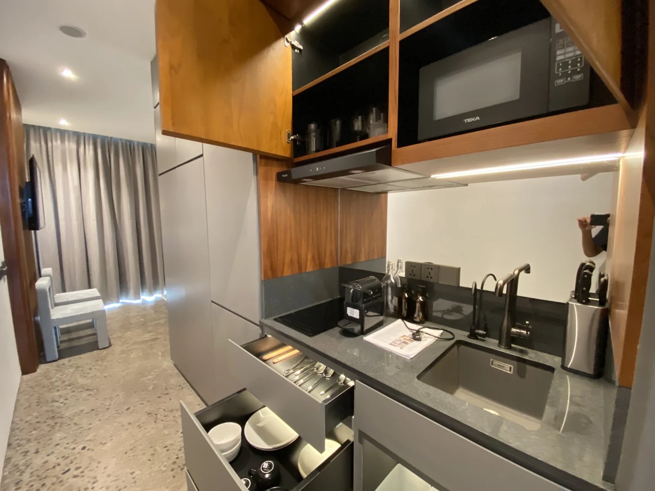 1BR Apartment - Nuanu