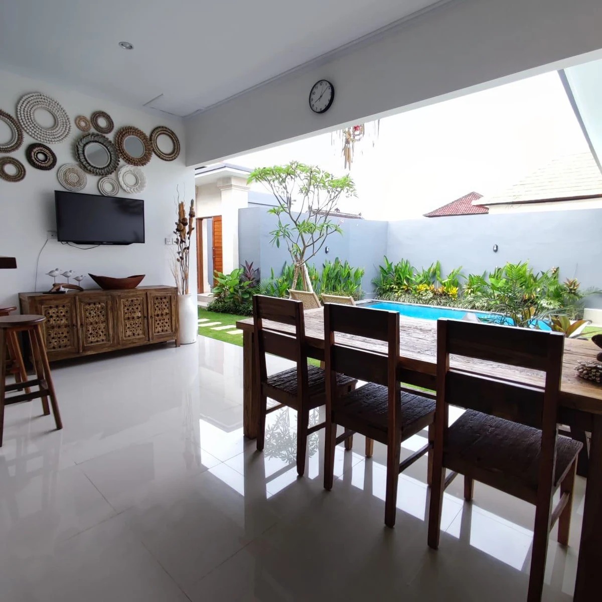 Stunning 3-Bedroom Villa in Umalas