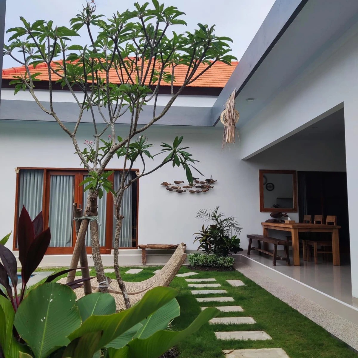 Stunning 3-Bedroom Villa in Umalas