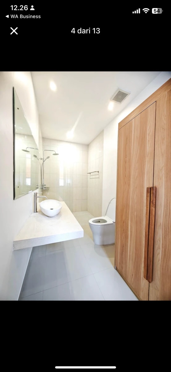 Modern design villa for Rent in parerena