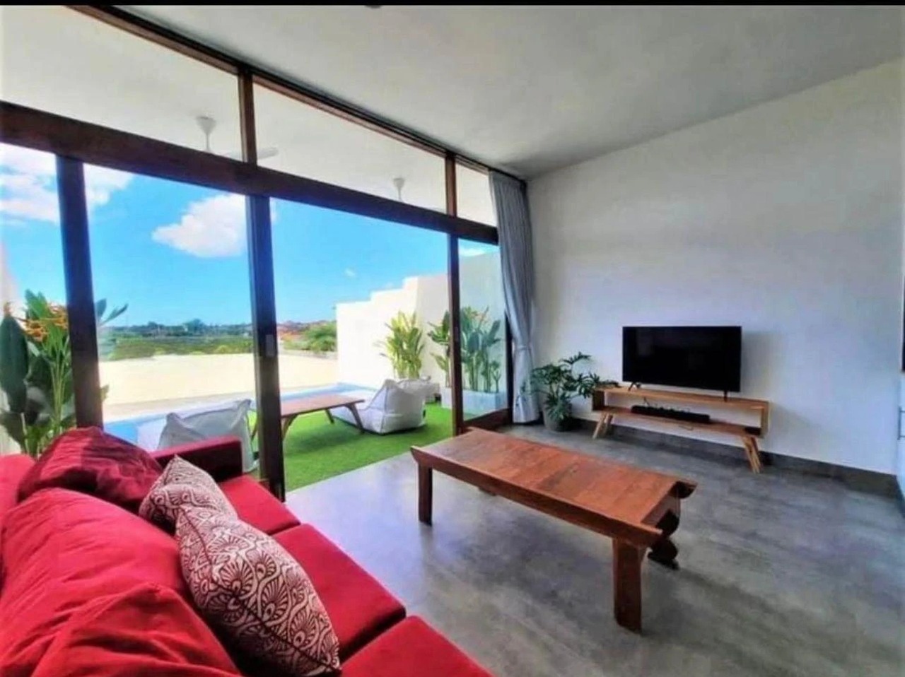 1 Bed Studio Villa