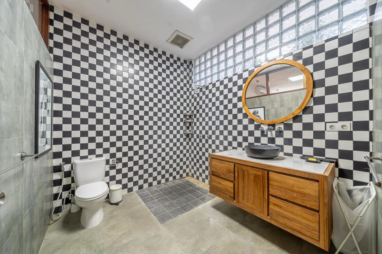 1 Bed Studio Villa