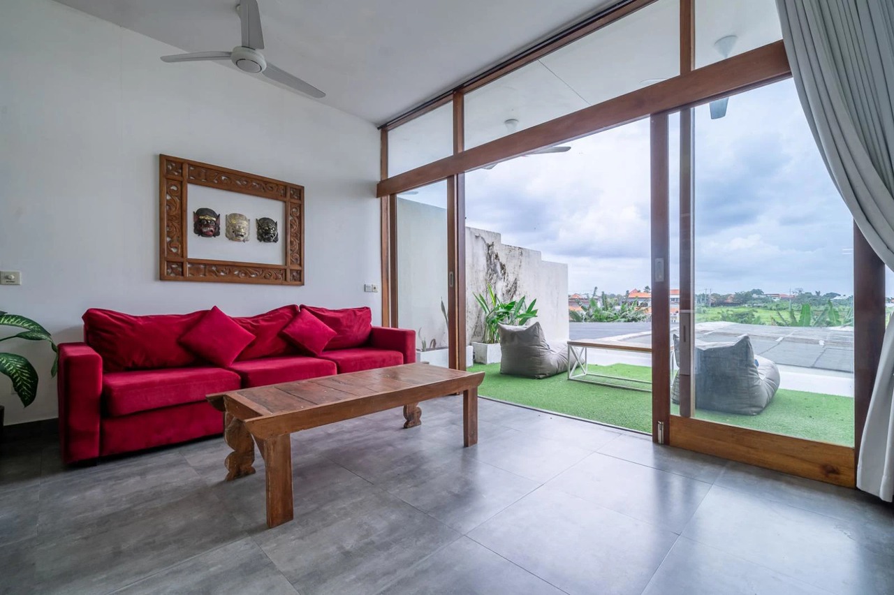 1 Bed Studio Villa