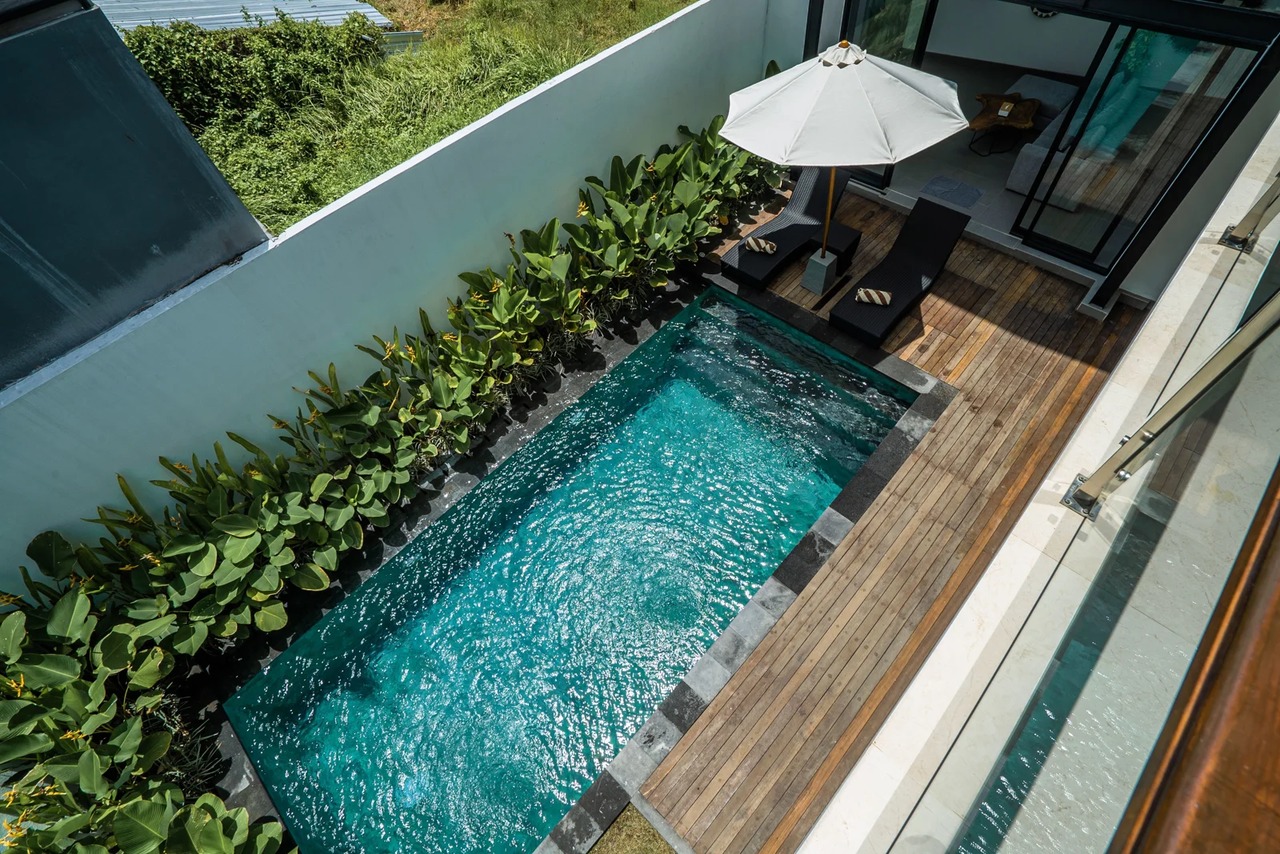 Night Light 3BR Private Villa Berawa