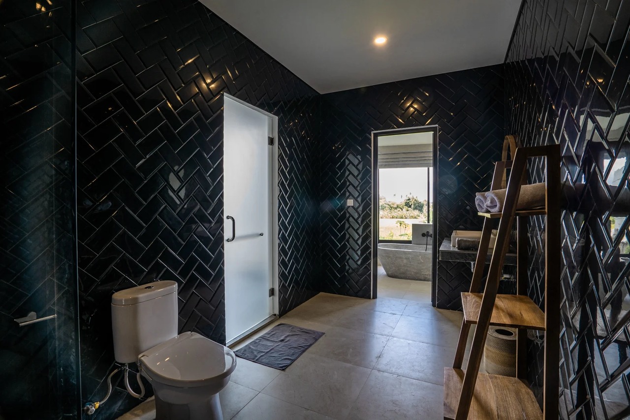 Night Light 3BR Private Villa Berawa