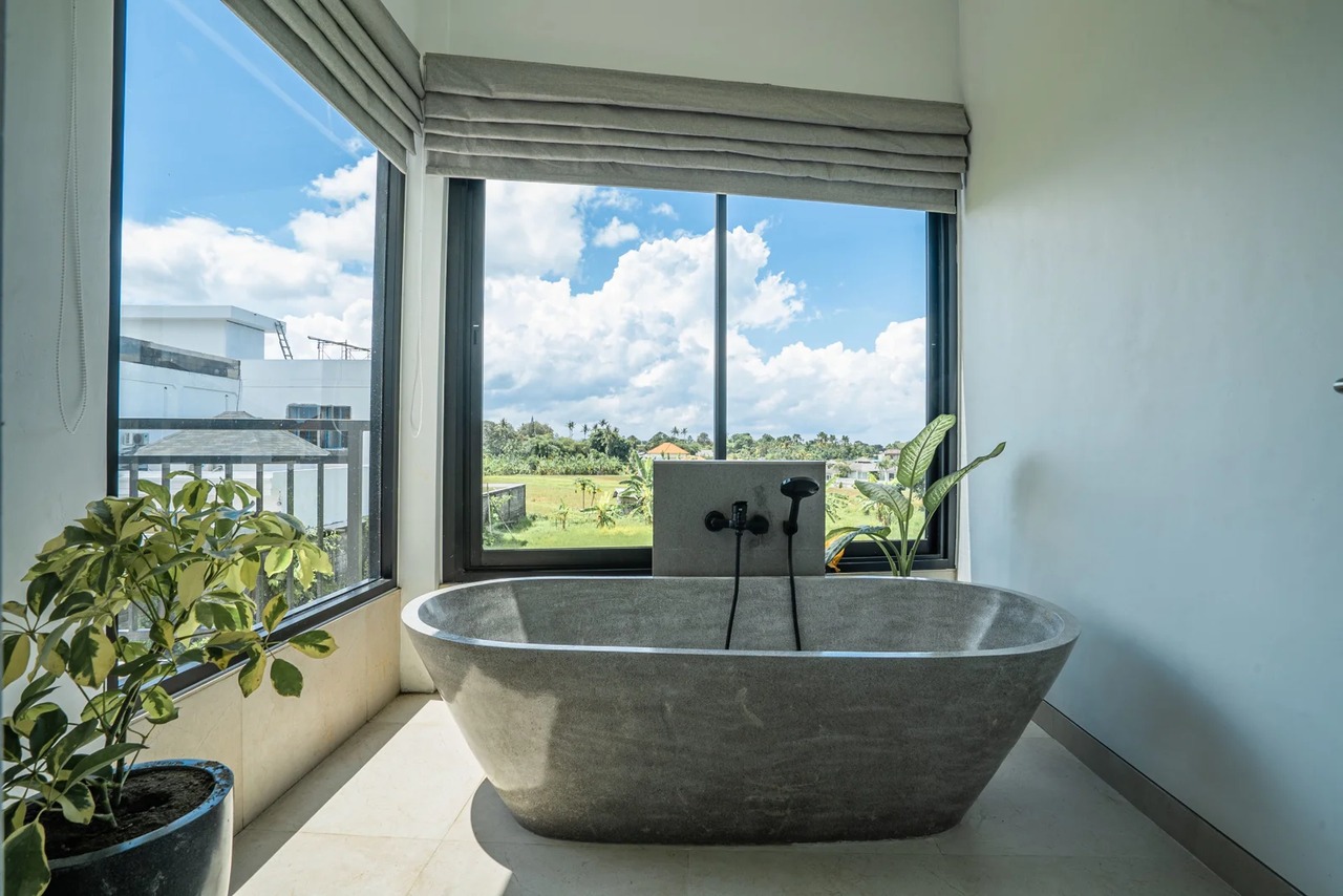 Night Light 3BR Private Villa Berawa