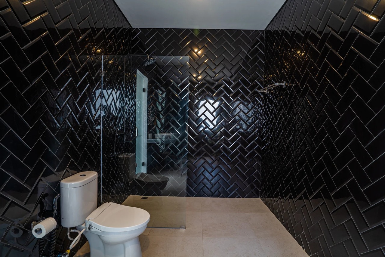 Night Light 3BR Private Villa Berawa