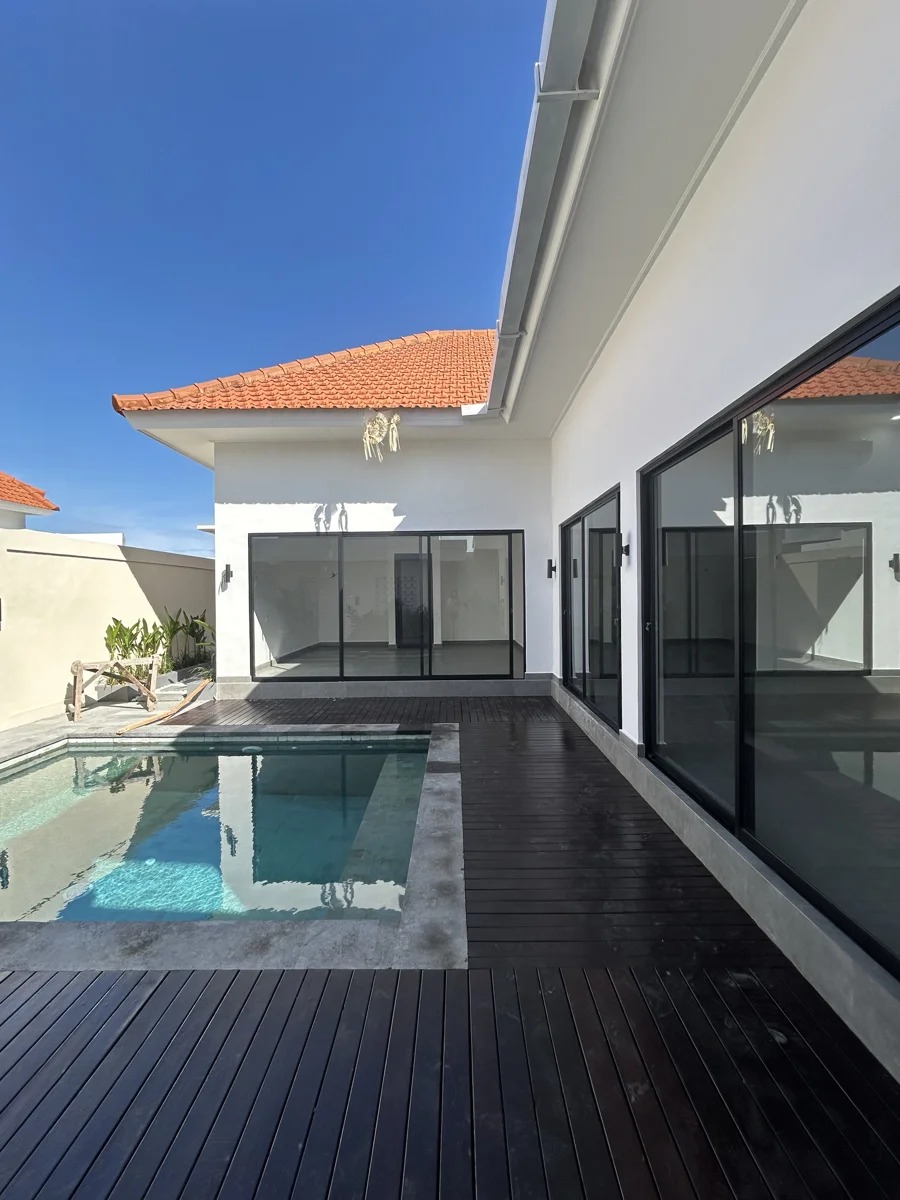 Brand new villa for Rent in Umalas 