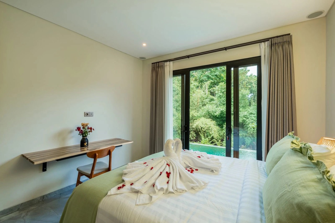 3 Beds Luxury Villa Sanur
