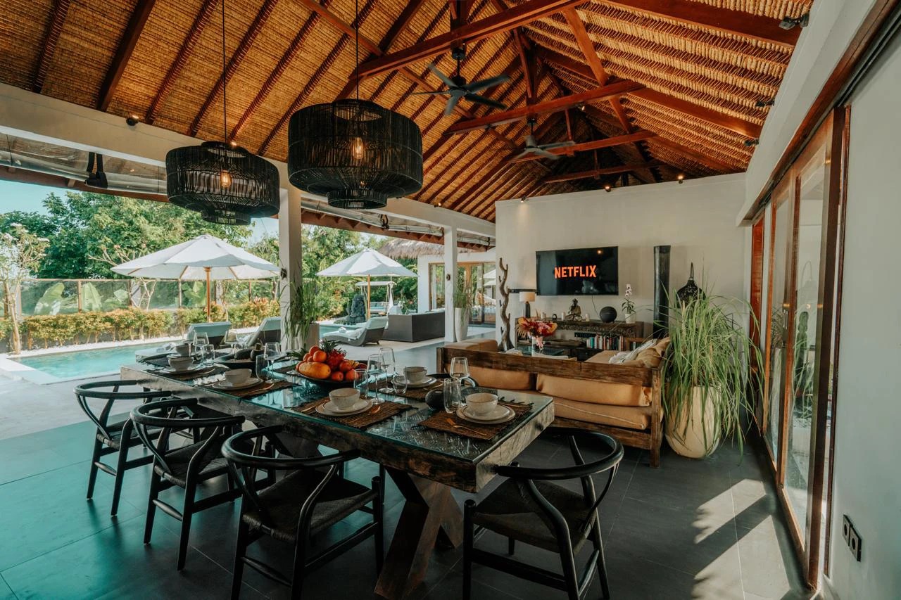 Tropical 4BR Villa with Pool | Peaceful