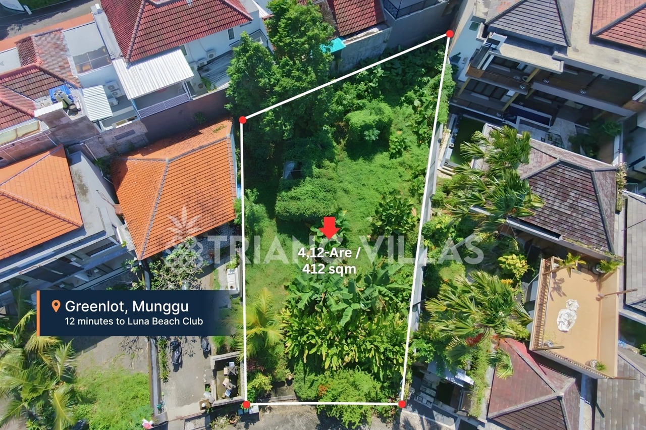 Freehold 4,12-Are Land in Munggu