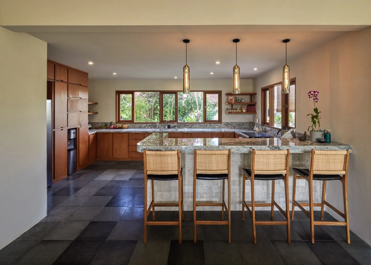 Retreat Style 5BR Luxury Villas Estate