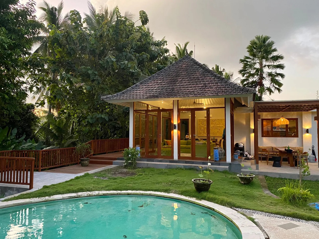 Retreat Style 5BR Luxury Villas Estate