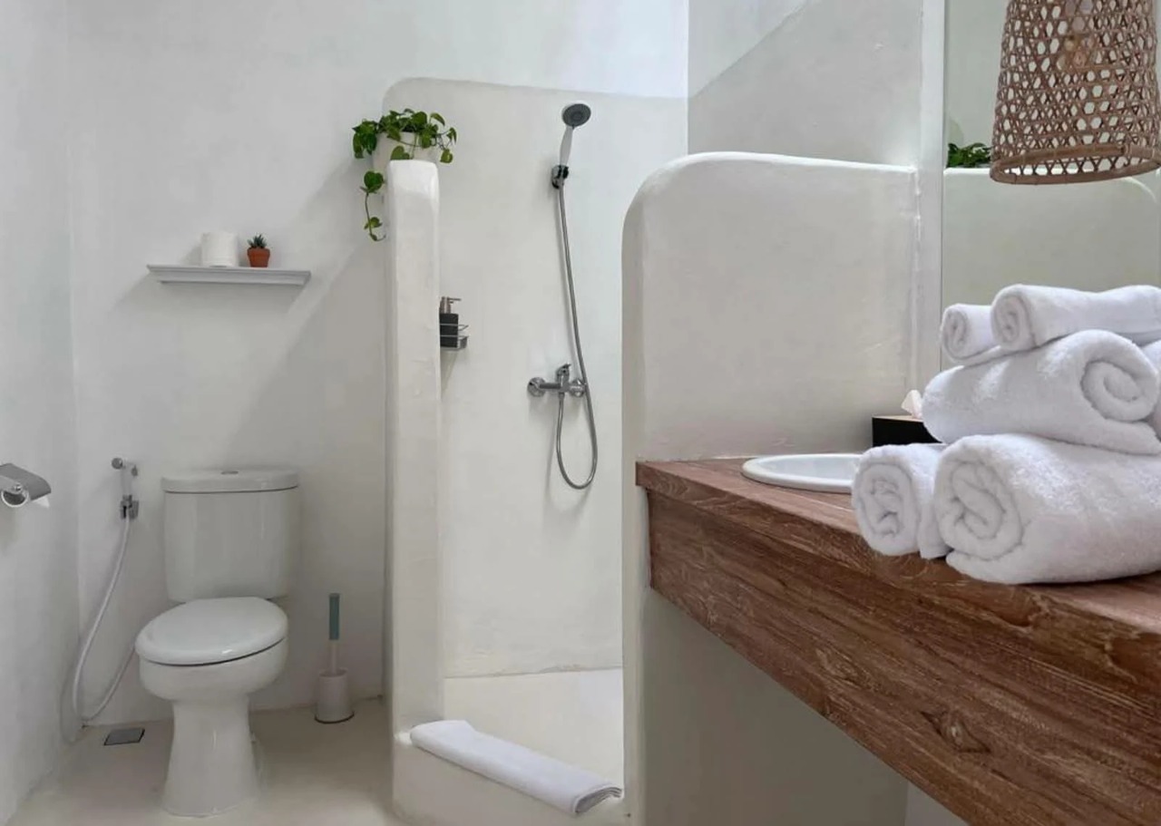 2 BEDROOM VILLA IN BUMBAK, IDR 45 MILL