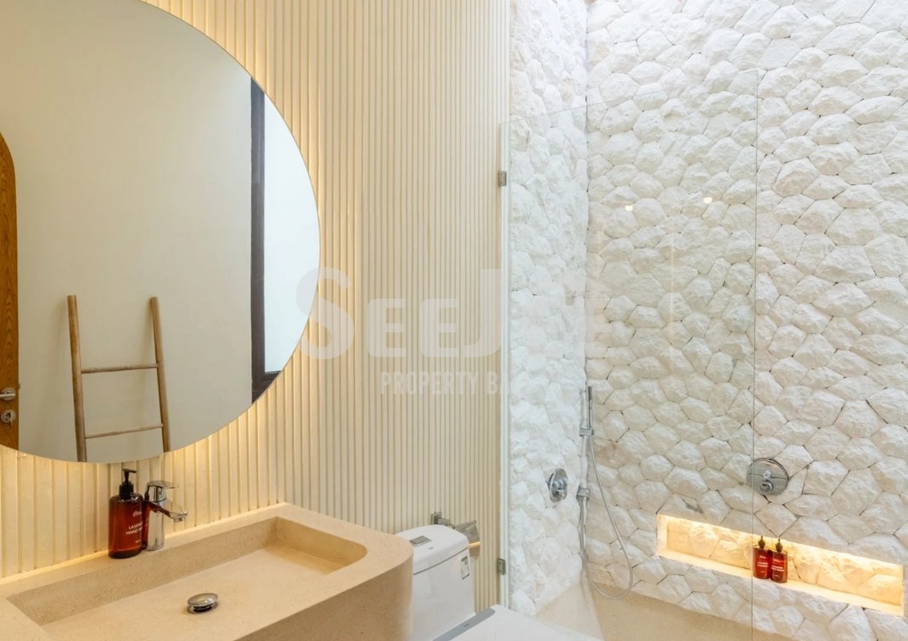 BRAND NEW LUXURY MEDITERRANEAN VILLA