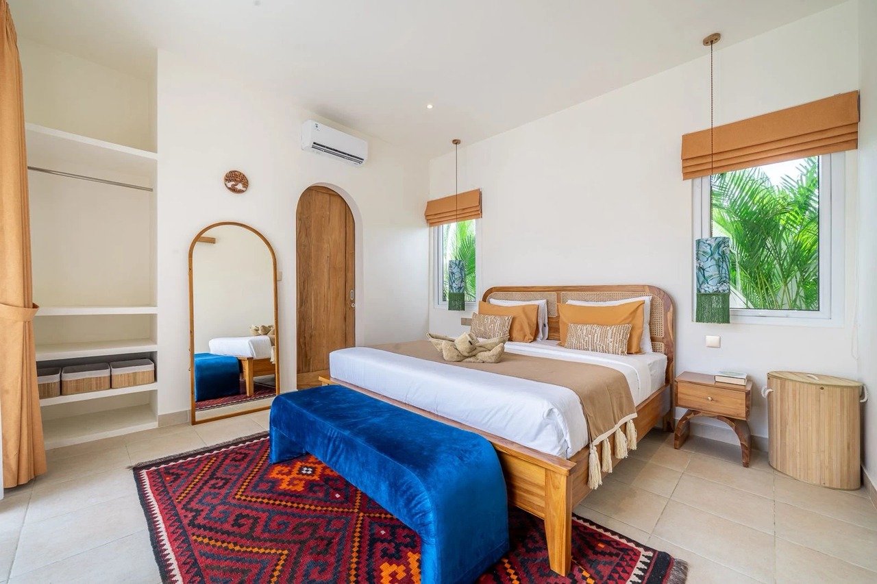 2BR Villa with spacious rooftop - Cemagi