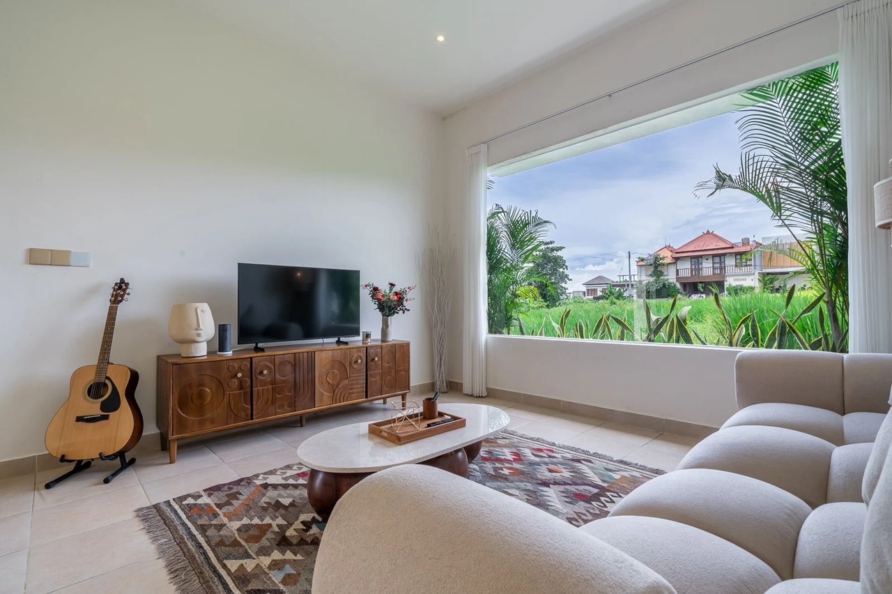 2BR Villa with spacious rooftop - Cemagi