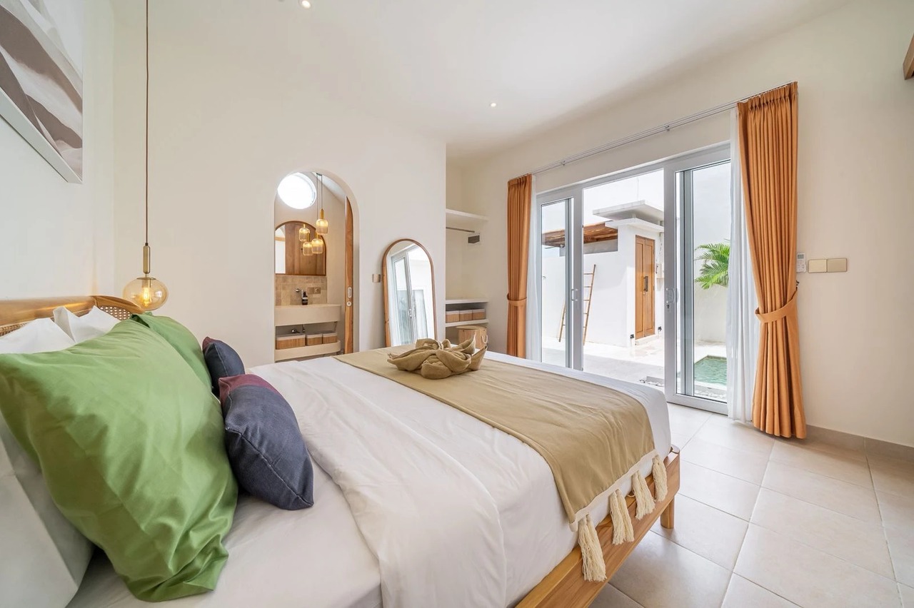 2BR Villa with spacious rooftop - Cemagi
