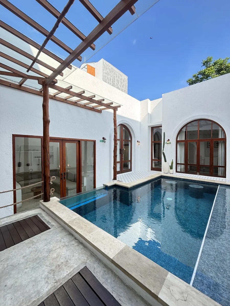2 BEDROOM VILLA PRIVATE POOL IN UMALAS