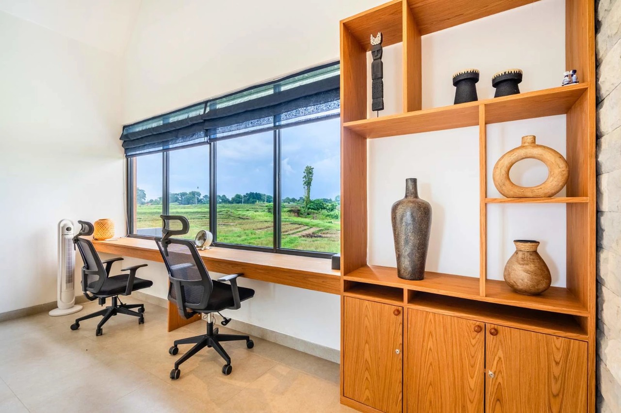 Peaceful 3BR Ricefield Villa in Kedungu
