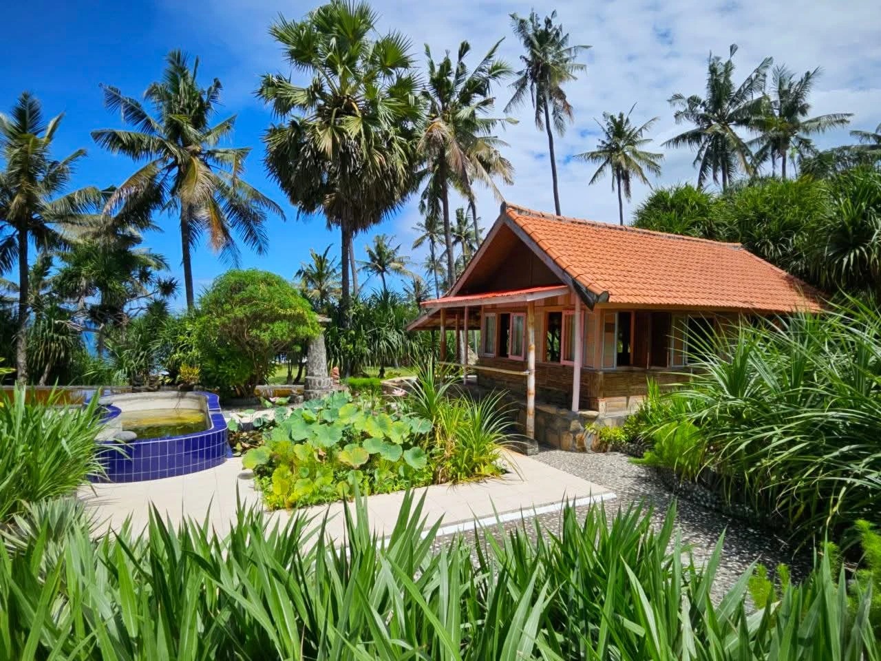 Freehold villa west seraya karangasem