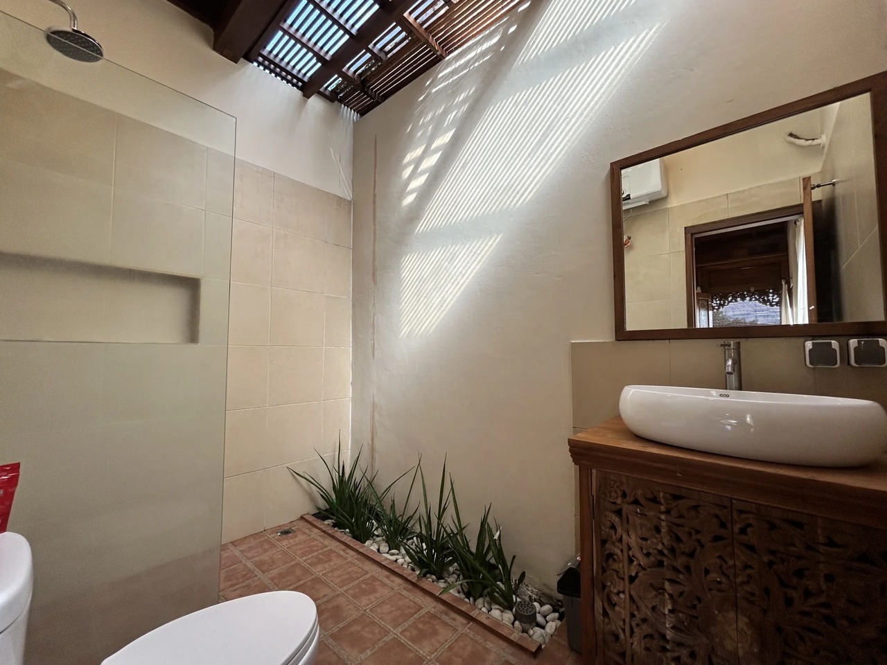 Tucked-Away 3BR Joglo w/ Rooftop Patio