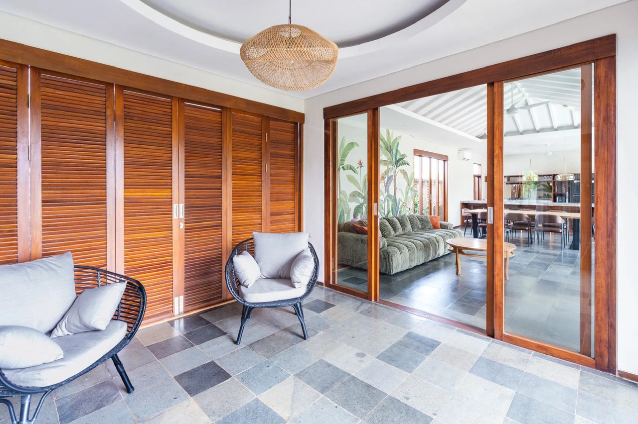 Modern Balinese Fusion Villa