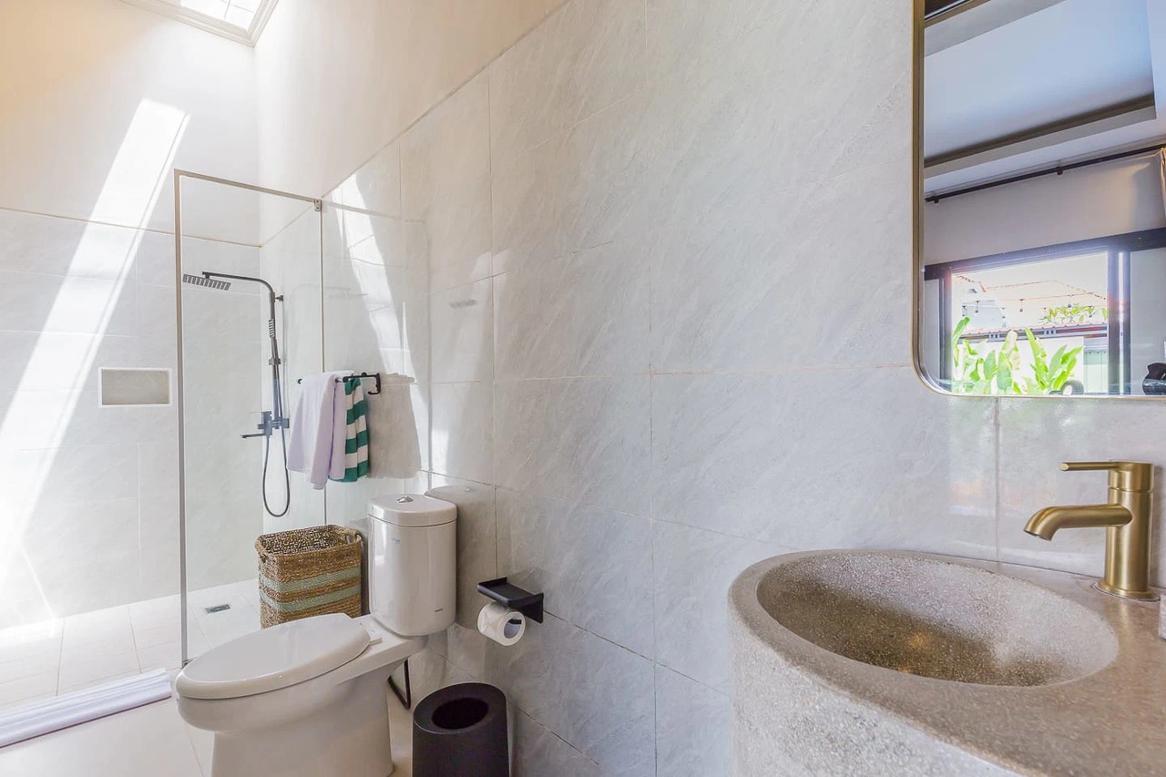 - Brand new 2 Bedroom Villa for rent 