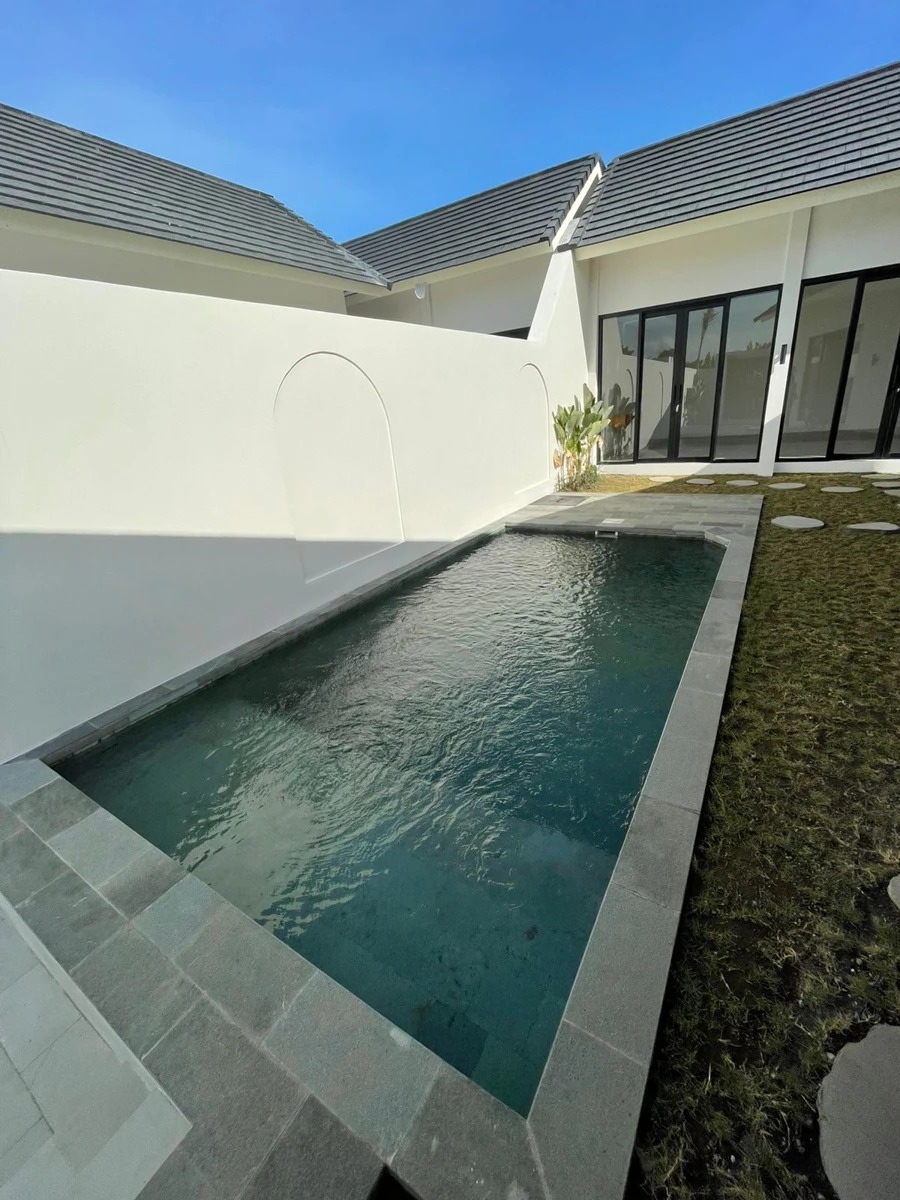 Brand new villa for rent in tibubeneng