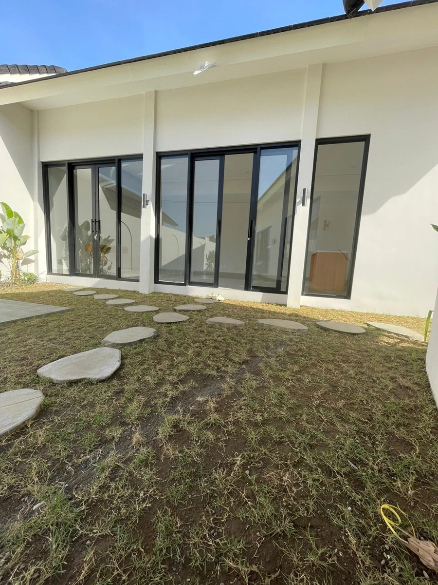 Brand new villa for rent in tibubeneng