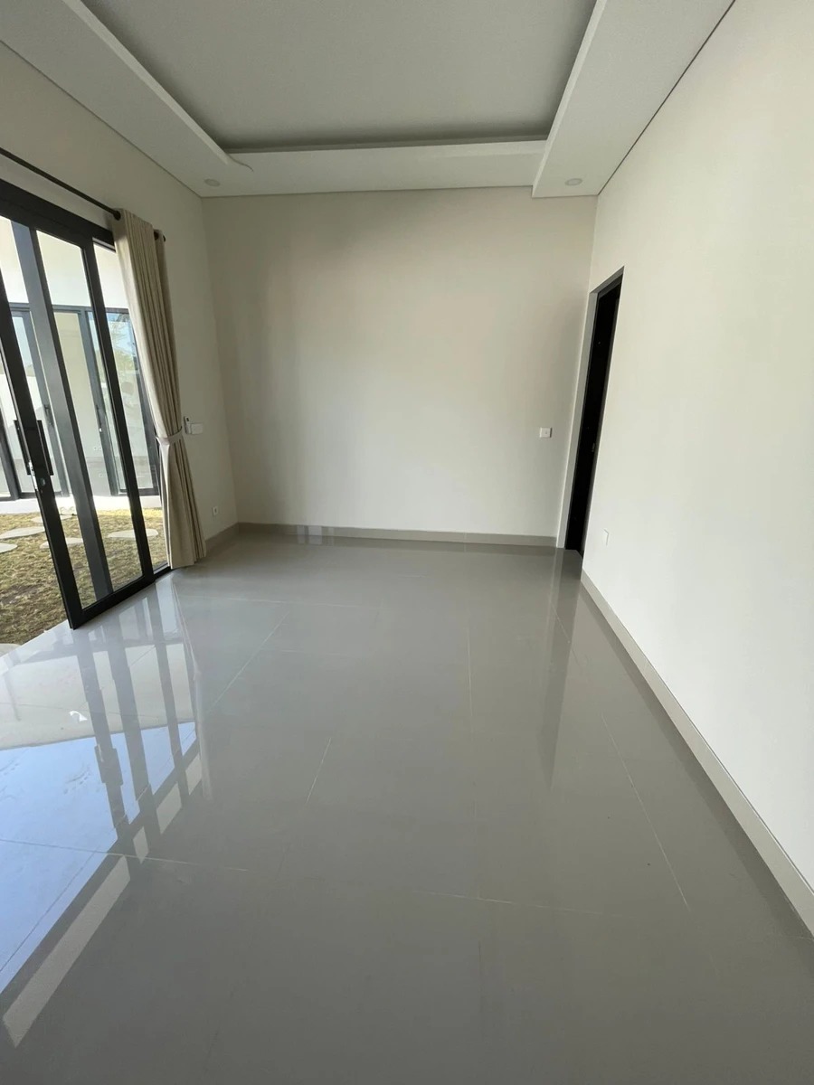 Brand new villa for rent in tibubeneng