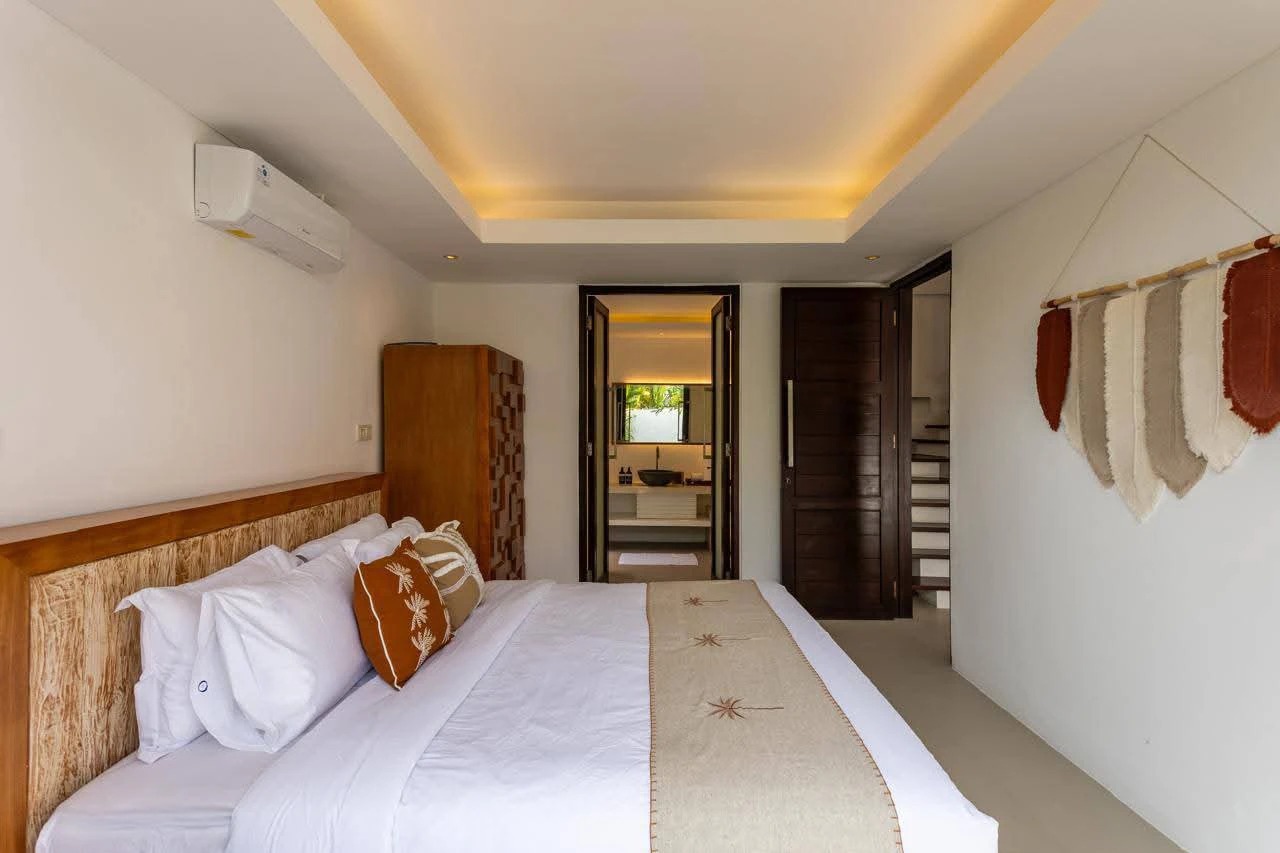 3 BEDROOM VILLA IN BATUBOLONG FOR SALE